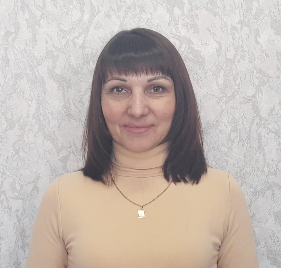 Педагог дополнительного образования Гайдамак Оксана Валериевна.