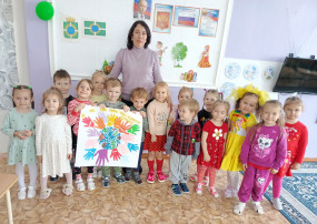 Занятия по аппликации: «День народного единства» в средней группе Занятия по аппликации: «День народного единства» в средней группе.